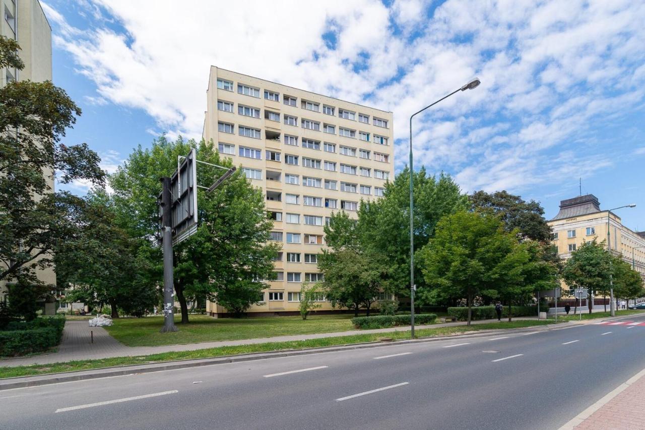 Rent Like - Aleja Niepodległości 75 *